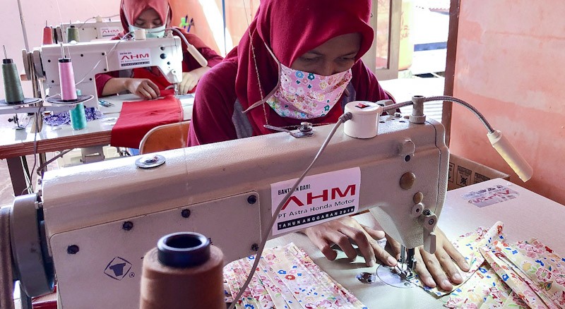 Pemasok Honda Motor di Karawang Beralih Produksi Masker
