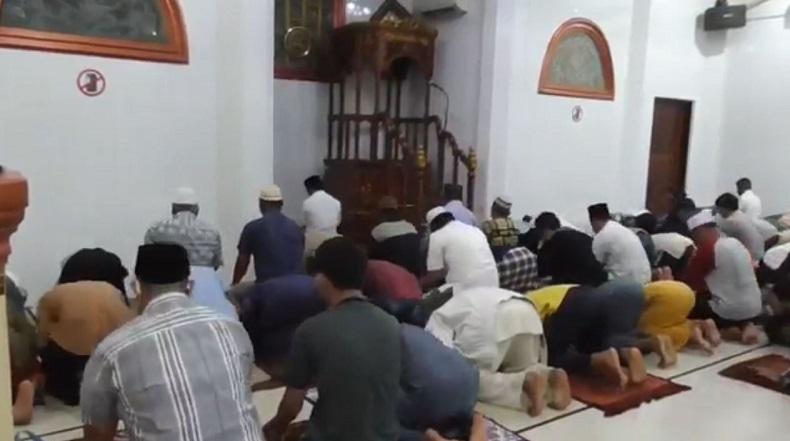 Salat Tarawih di Medan Tetap Diselenggarakan, Jemaah Wajib Bermasker