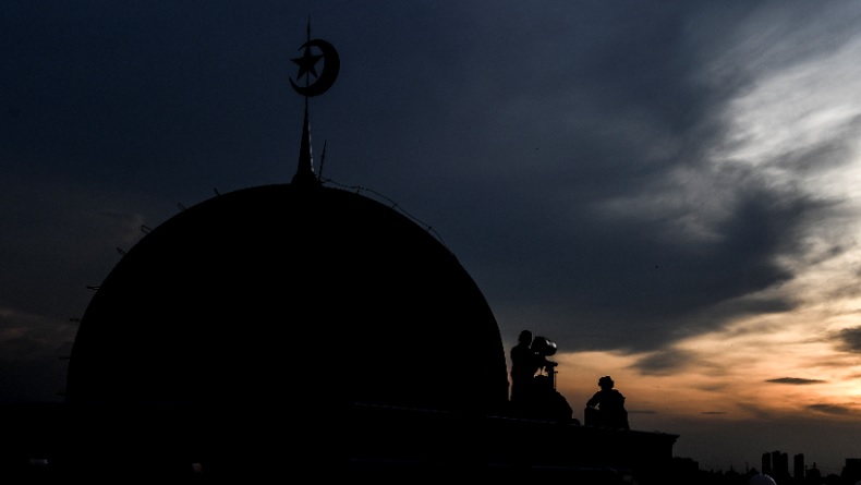 Catat Jadwal Salat dan Buka Puasa di Padang untuk Hari Ini