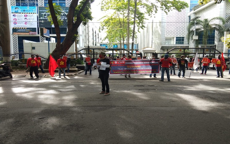 Badan Pekerja Daerah Sumut: Pandemi Covid-19 Jangan Dijadikan Alasan PHK Buruh