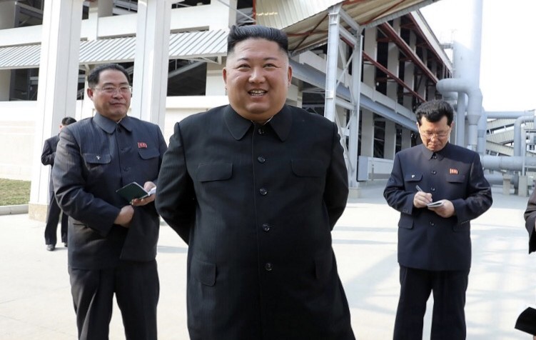 Kim Jong Un Muncul ke Publik Setelah Dirumorkan Meninggal, Kondisinya Bugar