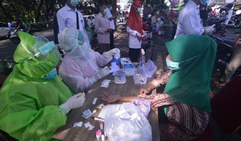 Gawat, 954 Orang di Kalbar Reaktif Rapid Test Covid-19