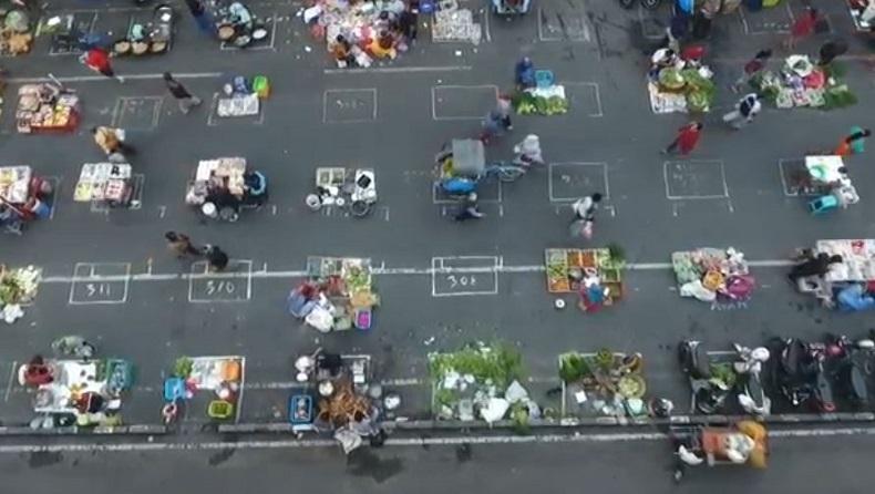 Sambut New Normal, Jarak Pedagang dan Pembeli di Pasar Tradisional Sumsel Mulai Diatur