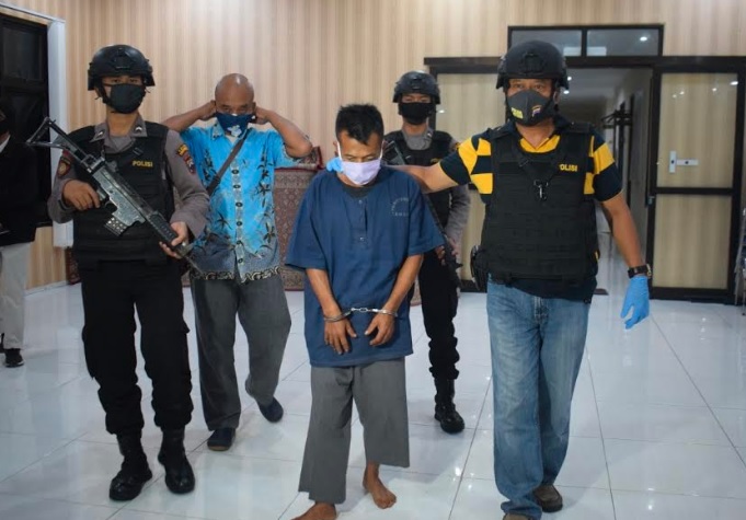 Detik-Detik Penangkapan Pembantai Ibu Muda dan Anaknya di Temanggung