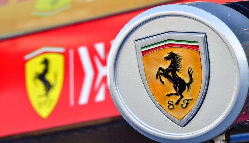 Tradisi Unik Ferrari, Pasang 1 Bendera Italia Setiap Raih Kemenangan