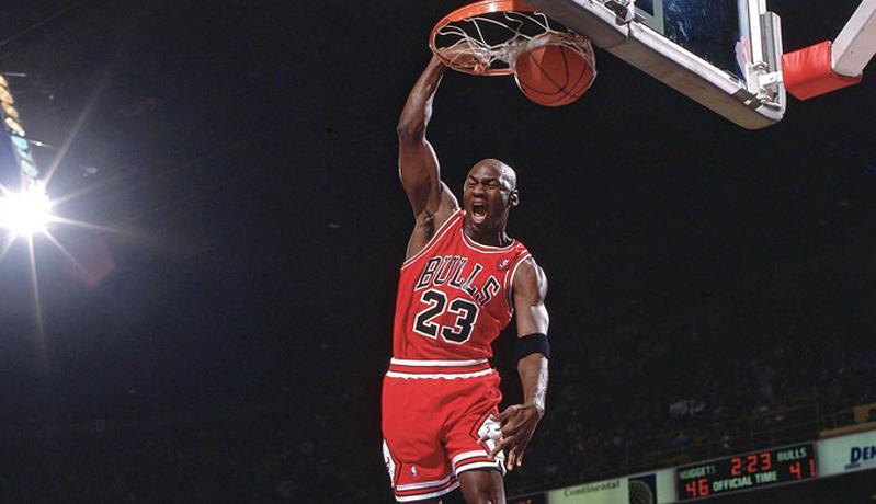 Berkat Saran Ibunda, Michael Jordan Kantongi Rp18 Triliun dari Nike