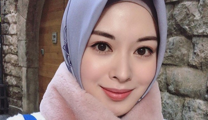 Jalani Puasa di Korea Selatan, Ayana Moon Kangen Ayam Penyet