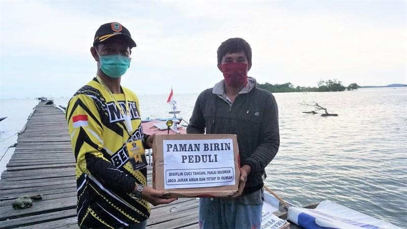 Paket Sembako dari Gubernur Kalsel Didistribusikan ke Warga Pesisir