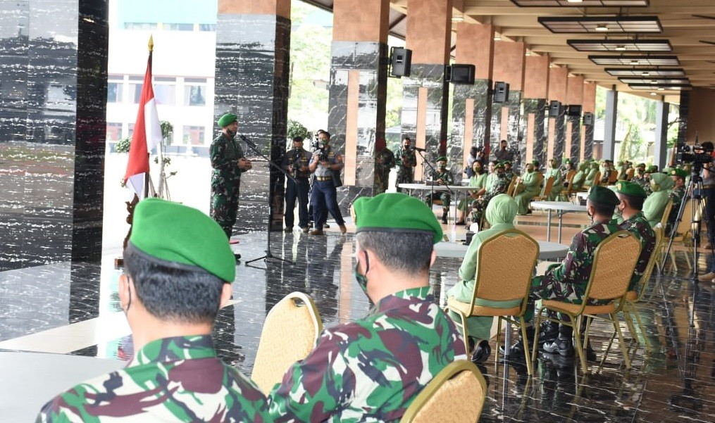 KSAD Jenderal Andika Perkasa Terima Laporan Kenaikan Pangkat 70 Pati TNI AD
