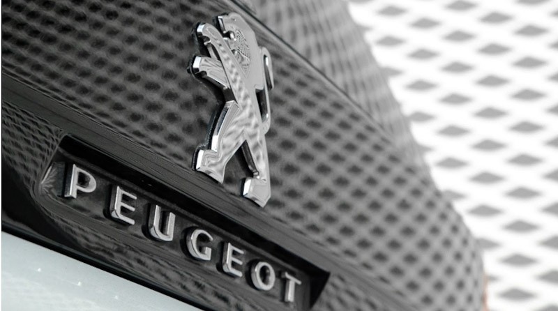 Logo atau Emblem Mobil Cepat Kusam, Begini Cara Merawatnya