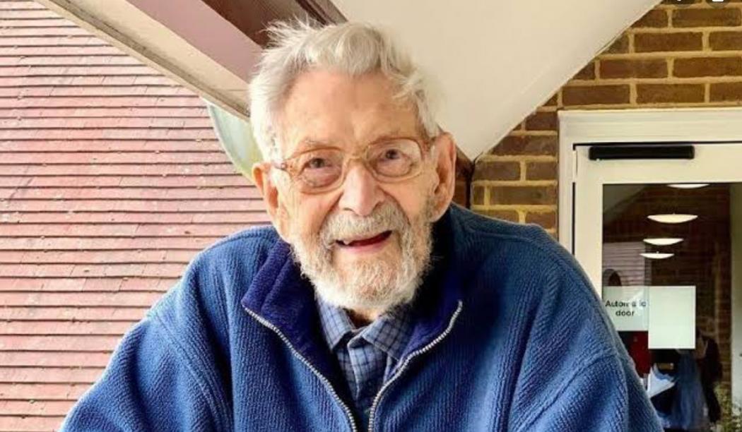 Pria Tertua di Dunia Bob Weighton Meninggal di Usia 112 Tahun