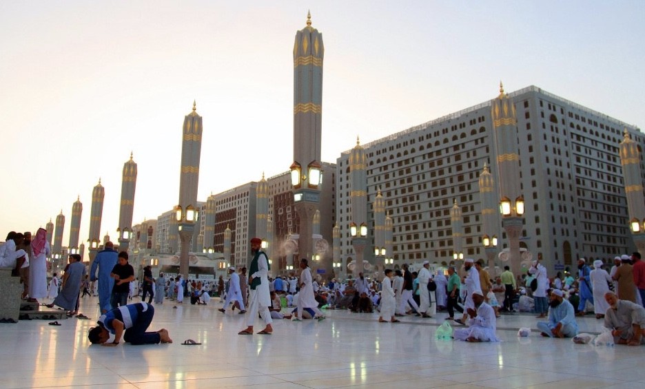 Kabar Gembira, Arab Saudi Buka Kembali Masjid Nabawi mulai 31 Mei
