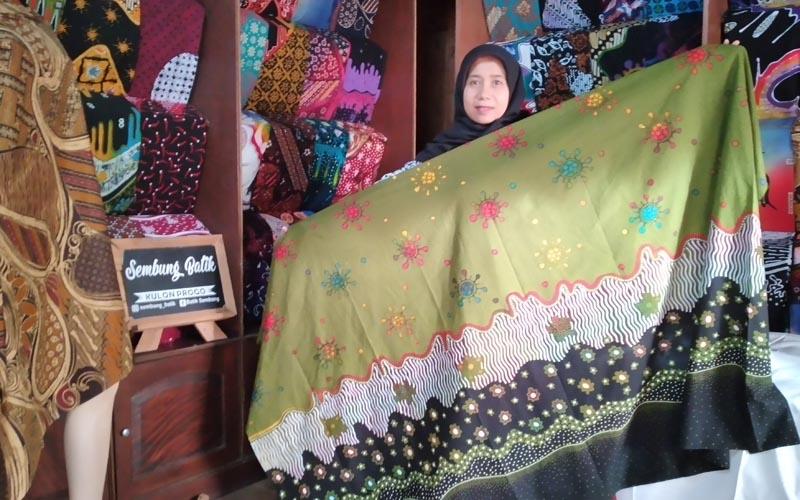 Perajin Batik Buat Motif Corona, Dijual Rp350.000 per Potong