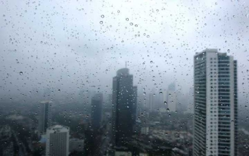 BMKG Prakirakan Cuaca di DKI Jakarta Hujan pada Siang Hari Ini