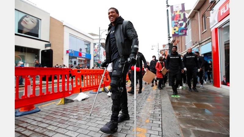 Promotor: Cedera Lutut Tak Akan Ganggu Performa Anthony Joshua