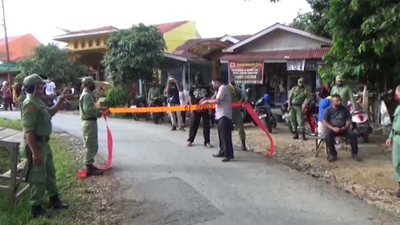 Sembuh dari Covid-19, Warga Solok Pulang ke Rumah Disambut Bak Artis Ibu Kota
