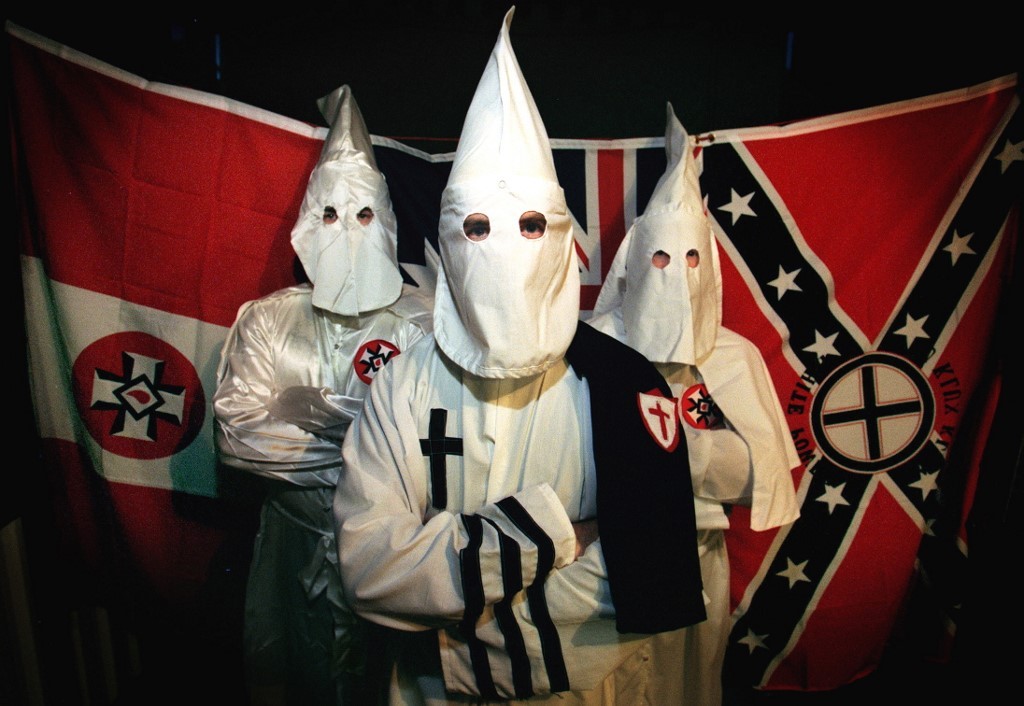Pemimpin Ku Klux Klan Tabrak Massa Pendukung George Floyd, 1 Orang Terluka