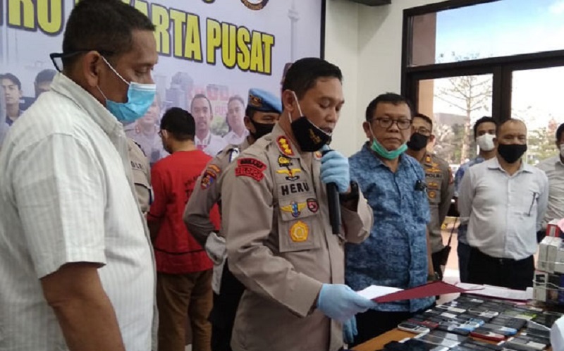 Ajukan Kartu Kredit Pakai Identitas Palsu, 2 Penipu Bawa Kabur Rp937 Juta