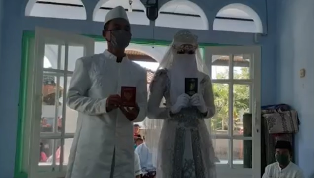 Derita Korban Pernikahan Sejenis di Lombok Barat, Di-bully Hingga Ibu Sakit-Sakitan