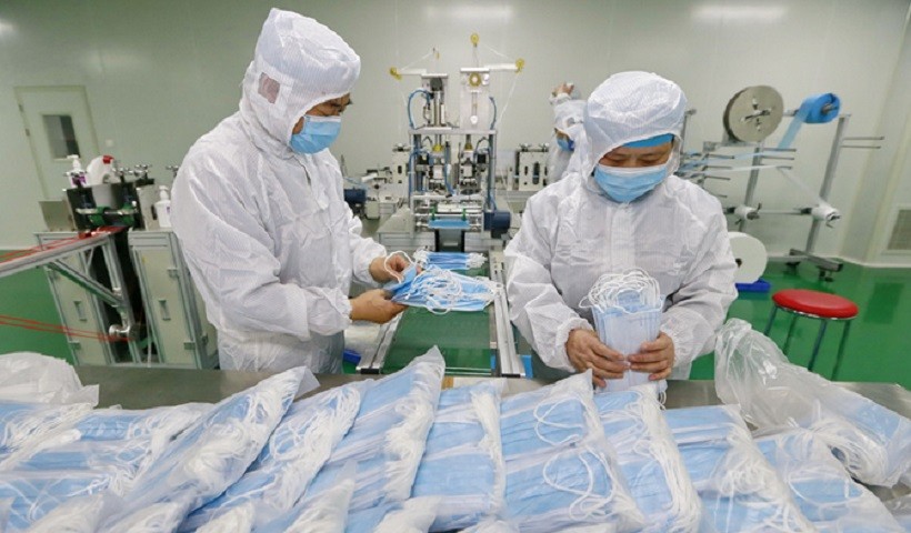 Vaksin Covid-19 Belum Ditemukan, Anies Ingatkan Pentingnya Masker