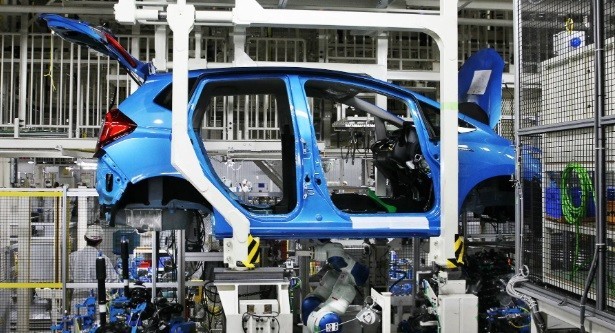Relaksasi PSBB, Industri Otomotif Kembali Menggeliat