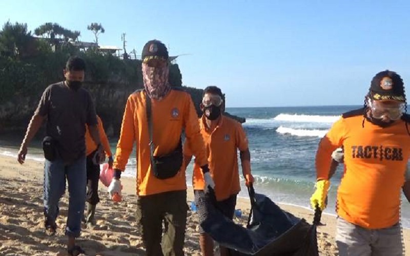 Mayat Tanpa Kepala di Pantai Watukodok Gunungkidul Diduga Warga Pacitan