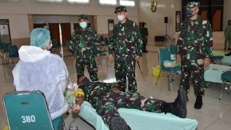 Sambut HUT ke-62 Tahun, Kodam XIII Merdeka Gelar Donor Darah
