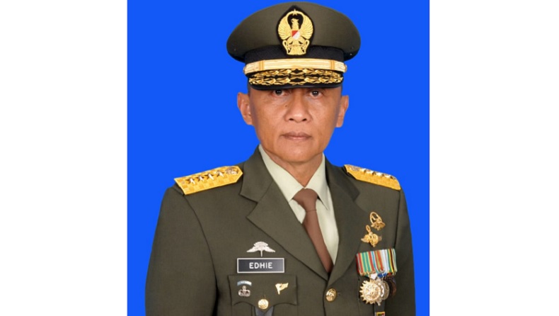 Pramono Edhie Wibowo Wafat, TNI AD Kibarkan Bendera Setengah Tiang 7 Hari