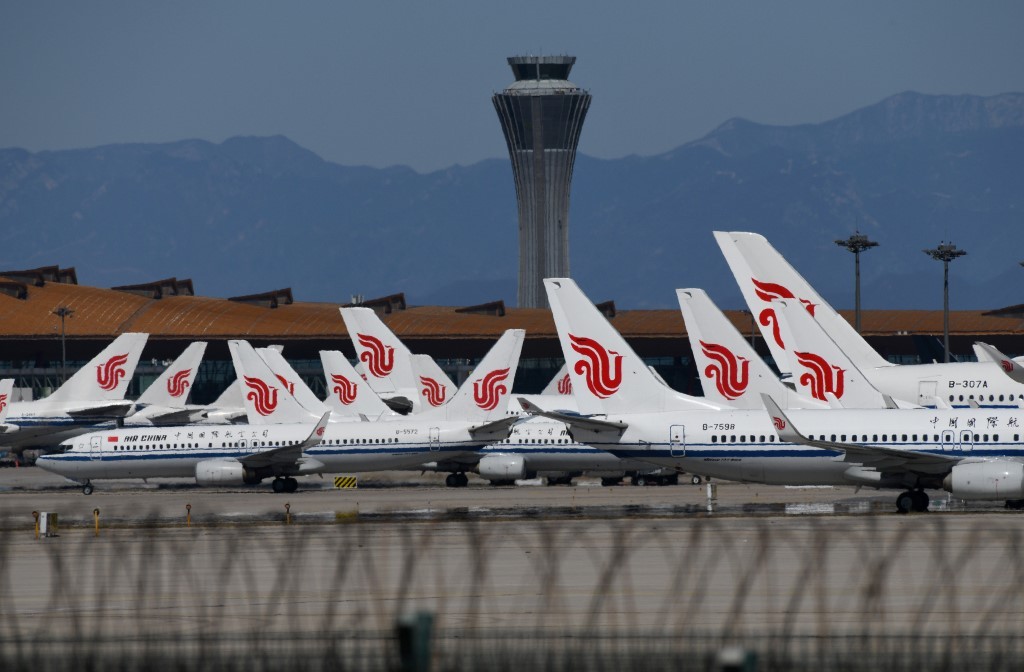 Bandara Beijing Batalkan 1.255 Penerbangan, Khawatir akan Gelombang Kedua Covid-19