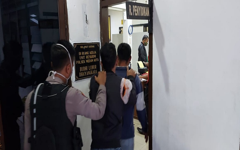 2 Penjambret di Medan Babak Belur Dihajar Massa