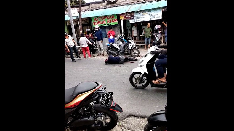 Sadis, Perampok di Green Lake City Tangerang Bacok Warga