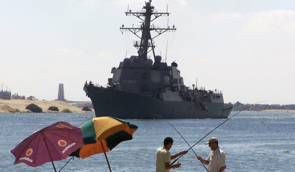 Kapal Perang AS USS Nitze Berlayar di Perairan yang Diklaim Venezuela