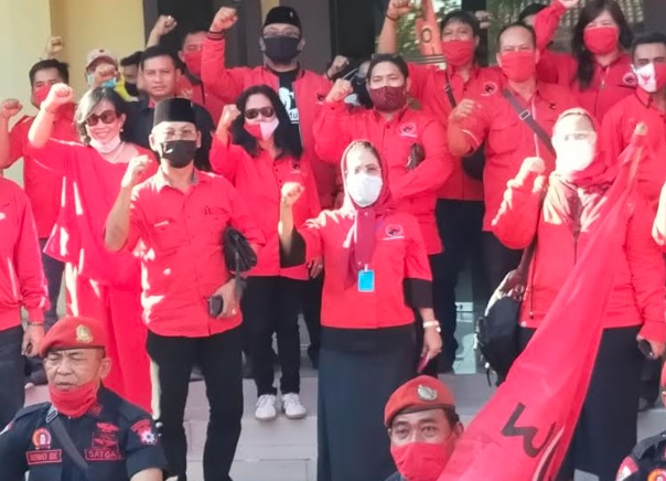 Datangi Polda Jatim, PDIP Desak Polisi Proses Hukum Pembakar Bendera Partai