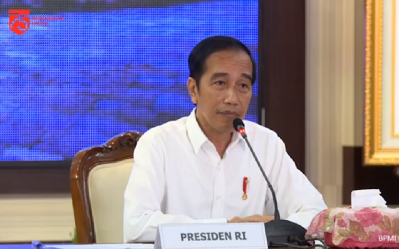 Jokowi Minta Kepala Daerah Tak Terburu-Buru Terapkan New Normal