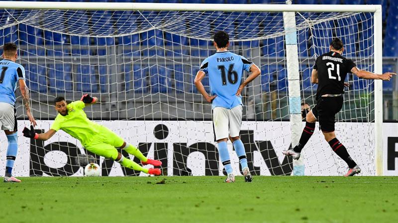 Dibantai AC Milan, Lazio Makin Tertinggal dari Juventus