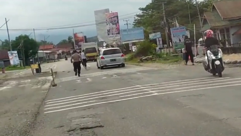 Pengadangan Truk Boks di Depan Polres Luwu Utara Viral, Ternyata Salah Target