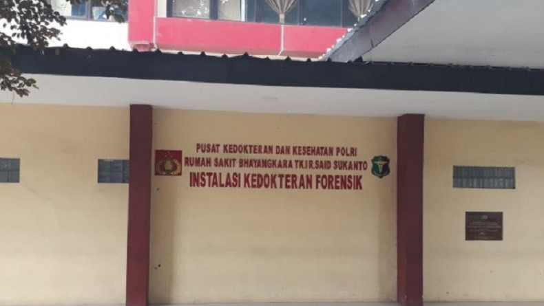 4 Jenazah Sekeluarga Tewas Masih di RS Polri, Belum Diambil Kerabat