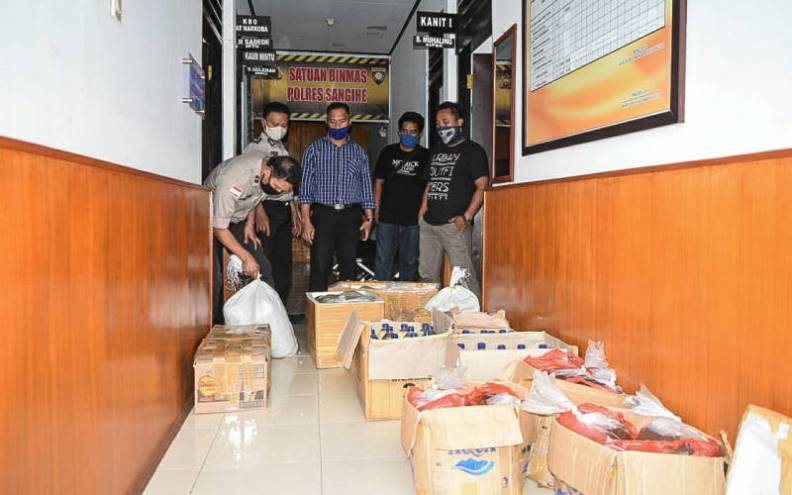 Satresnarkoba Polres Sangihe Gagalkan Penyelundupan 695 Liter Miras Cap Tikus