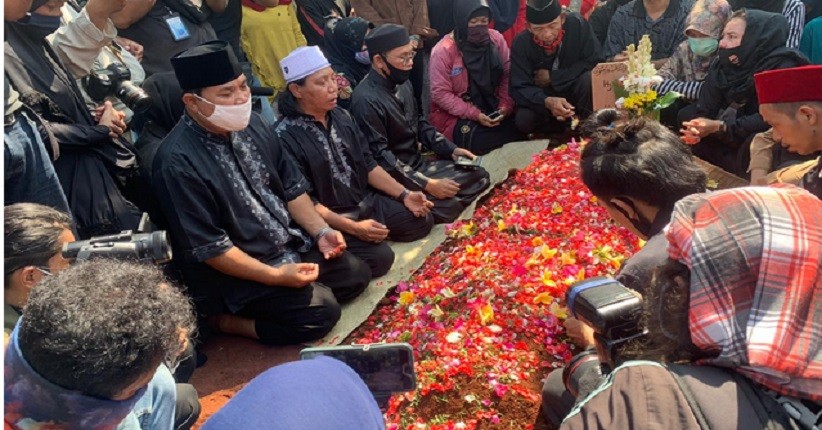 Firasat Mastur Sebelum Omas Meninggal Dunia