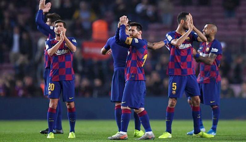 Tiba di Hotel, Barcelona Dapat 'Serangan' dari Suporter