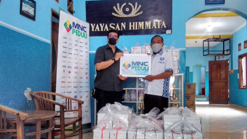 MNC Peduli Berdayakan UMKM Kirim Makanan kepada Yayasan Himmata