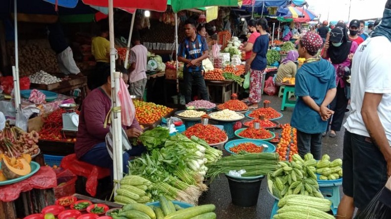 Pedagang Minta Anies Tak Tutup Pasar saat Penerapan PSBB Total