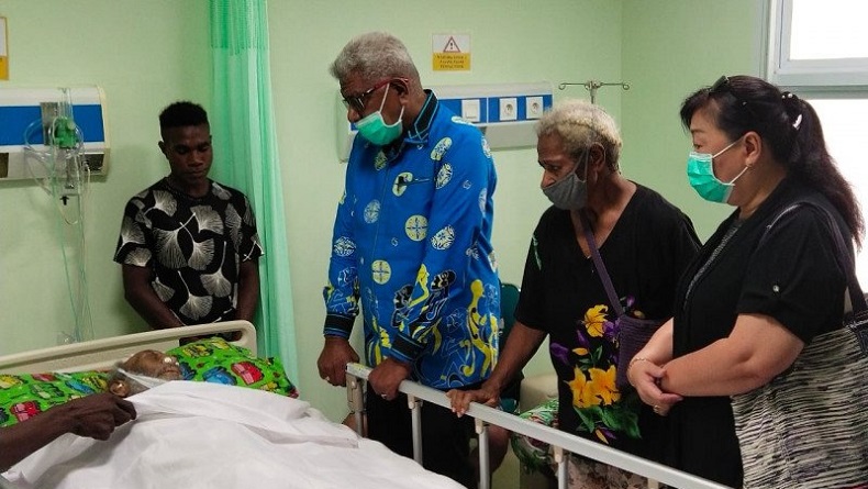 Bupati Pertama Mimika Meninggal Dunia