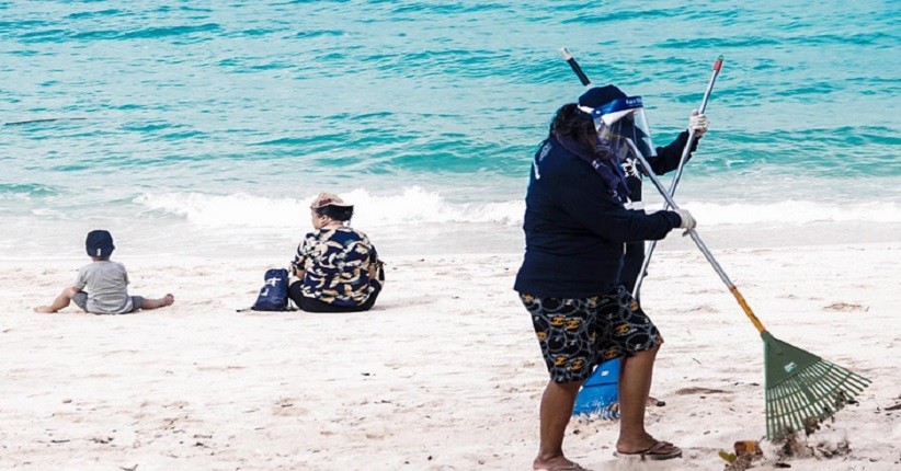 Berwisata Aman dari Covid-19, Likupang Bersih-Bersih Pantai Paal dan Pulisan