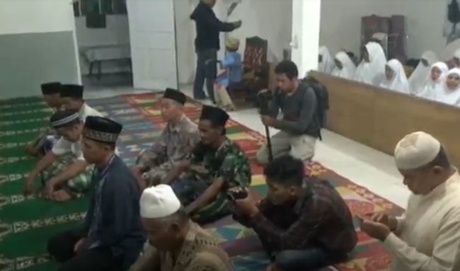 Jemaah Naqsabandiyah Padang Sudah Takbiran, Besok Lebaran Haji