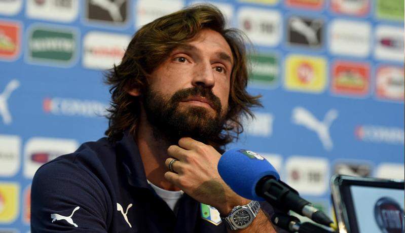 Tentukan Susunan Pemain, Pirlo Pilih Messi Ketimbang Ronaldo