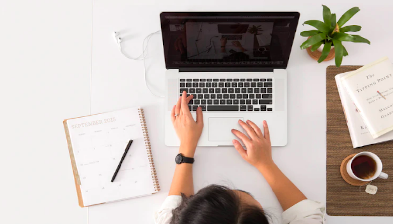 Tips Hemat Baterai Laptop untuk Belajar dari Rumah