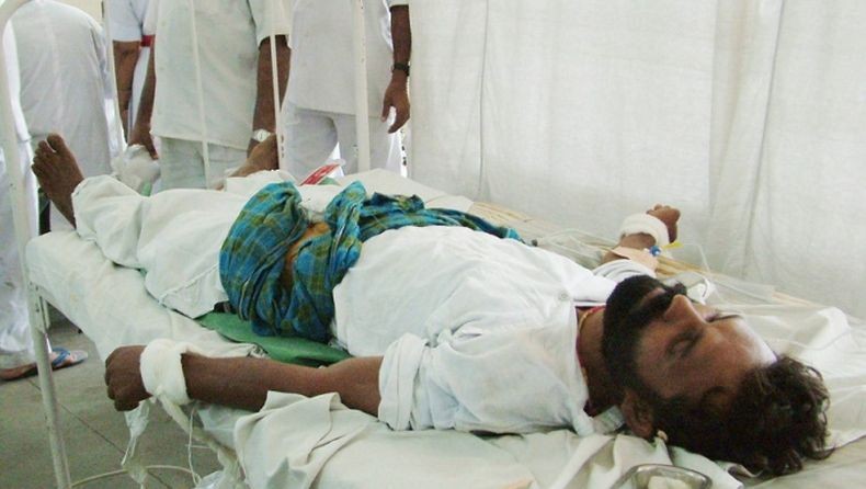 Korban Tewas akibat Miras Palsu di India Bertambah Jadi 104 Orang