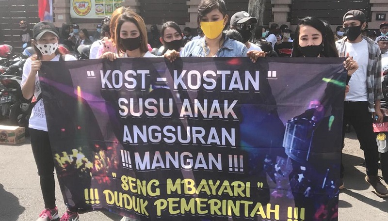 Protes Risma, Pekerja Hiburan Malam di Surabaya Minta Karaoke Buka Lagi