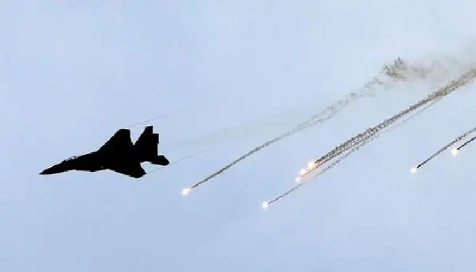 Israel Gempur Bunker Hamas sebagai Balasan Serangan Balon Berpeledak